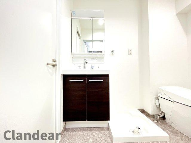 リレント第2三ノ輪の独立洗面台|ドキドキの新生活も、安心してスタート。ぴったりの住まいを見つけませんか？クランディアが一緒に住まい選びをサポートします‼　まずは、お気軽にお問合せください　＃クランディア