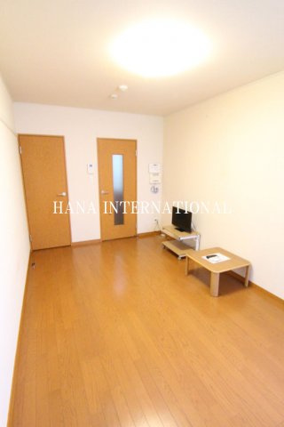 レオパレスソネットアルブルの居間・リビング