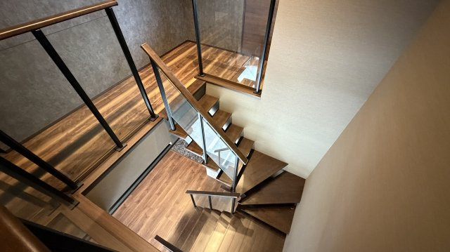 紫山5丁目　中古土建の内装