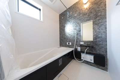 【浴室】 | 亀山市能褒野町《1号棟》