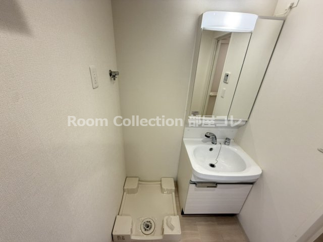 プレサンス桜通ザ・タイムズの洗面所