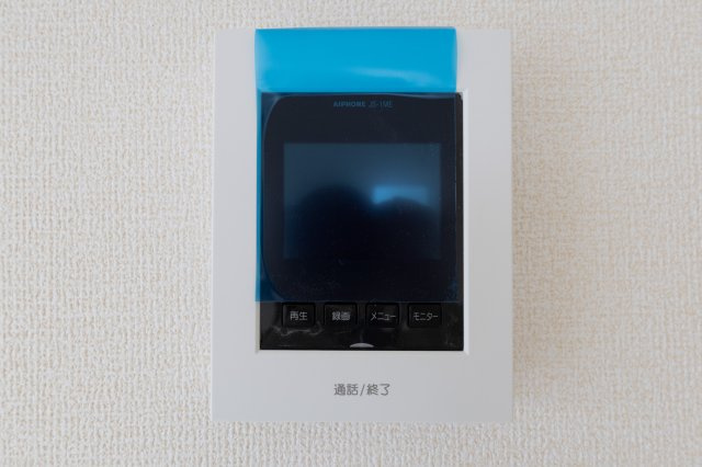 【設備】 | 亀山市能褒野町《2号棟》 | モニターホン