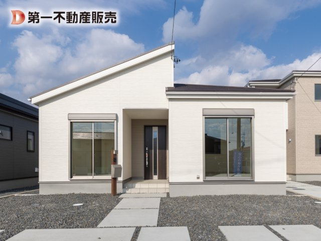 【外観】 | 亀山市能褒野町《2号棟》