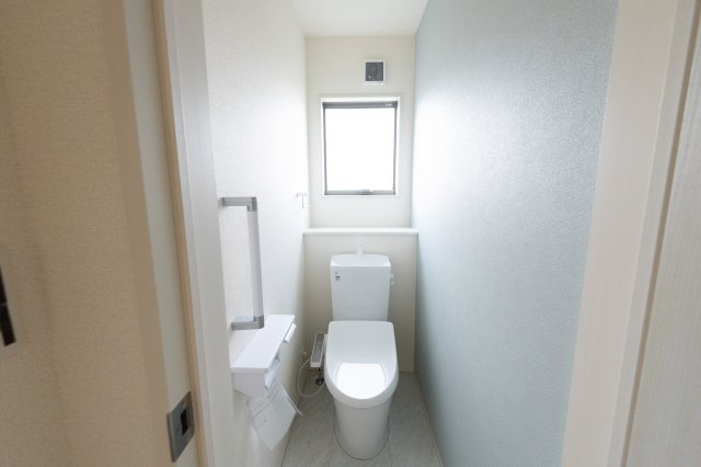 【トイレ】 | 亀山市能褒野町《2号棟》