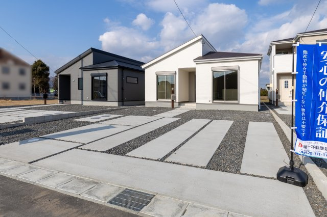 【外観】 | 亀山市能褒野町《2号棟》