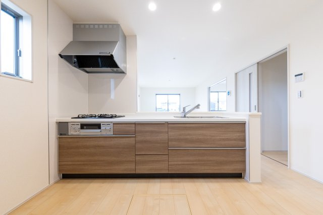 【キッチン】 | 亀山市能褒野町《3号棟》