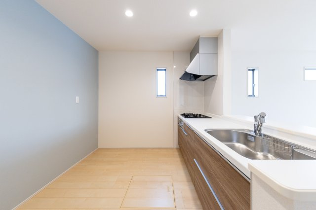 【キッチン】 | 亀山市能褒野町《3号棟》