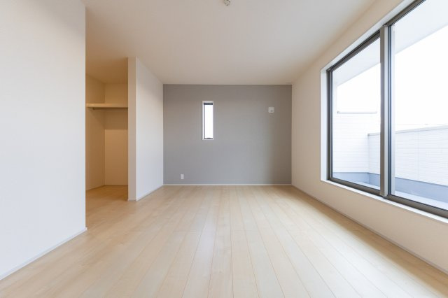【洋室】 | 亀山市能褒野町《3号棟》