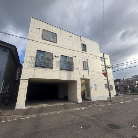 コーポあなやまの外観