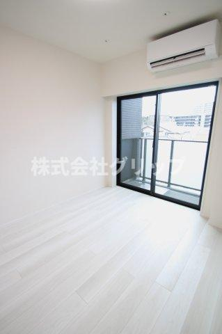 Le'a横濱井土ケ谷弐番館の洋室