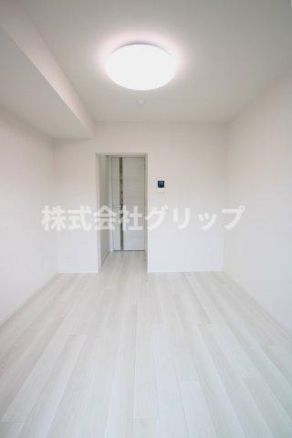 Le'a横濱井土ケ谷弐番館の居間・リビング