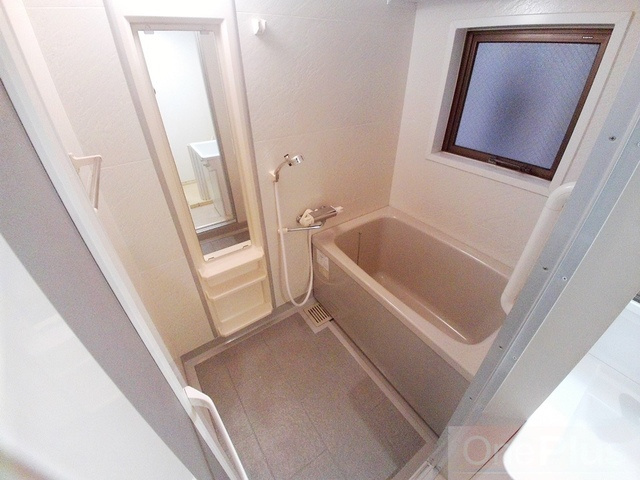 サンコート住吉駅前の浴室