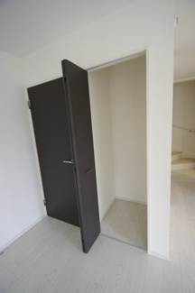 【内観：施工例】 | 【仲介手数料無料！！】日野市日野本町3丁目　新築戸建て（全4棟）2号棟　5599万円