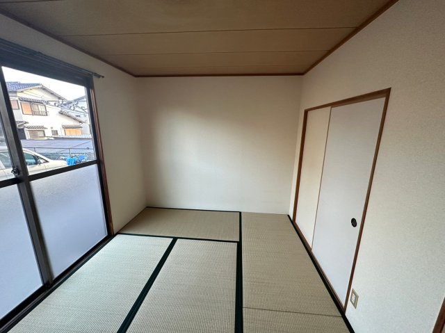 ロイヤル平成の和室