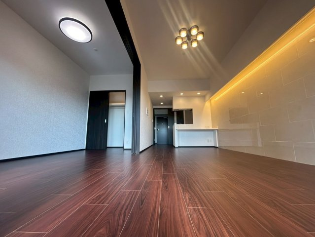 プレジオ九条の居間・リビング