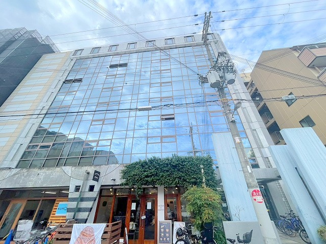 グランヴィ新大阪の外観