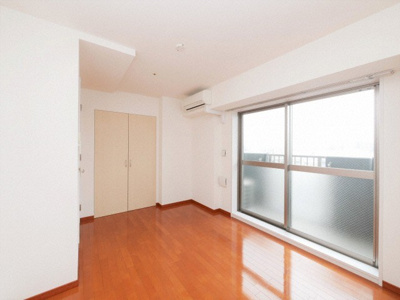 【洋室】 | ディナスティ福島Ⅱ | 広々とした洋室です