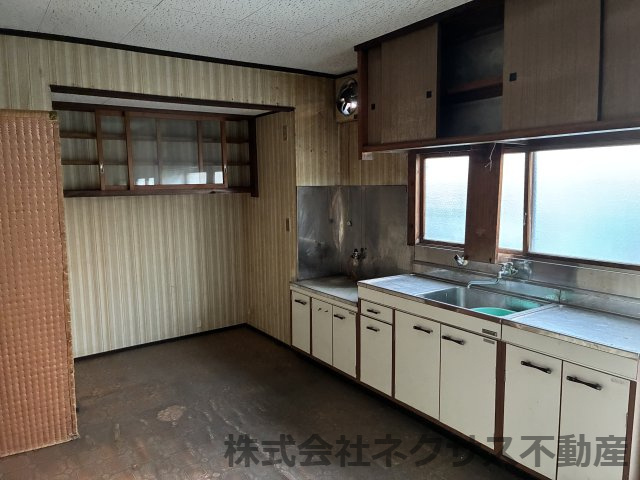 【中古住宅】中山町大字長崎字中川原戸建てのキッチン