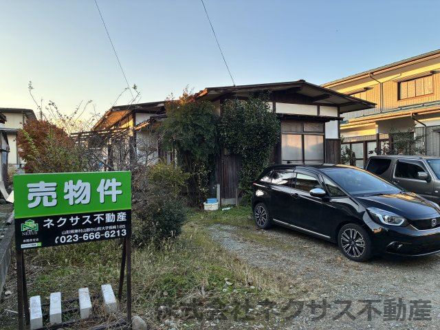 【中古住宅】中山町大字長崎字中川原戸建て