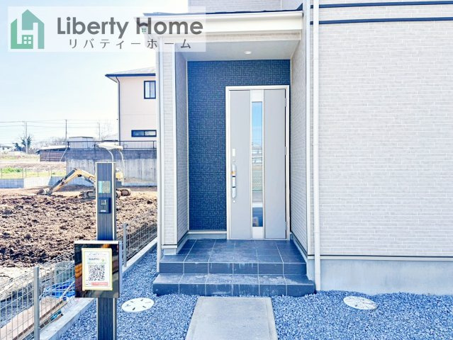 ひたちなか市足崎　新築戸建　B号棟のエントランス