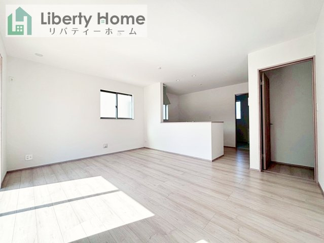 ひたちなか市足崎　新築戸建　B号棟の居間・リビング