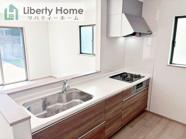 ひたちなか市足崎　新築戸建　B号棟のキッチン