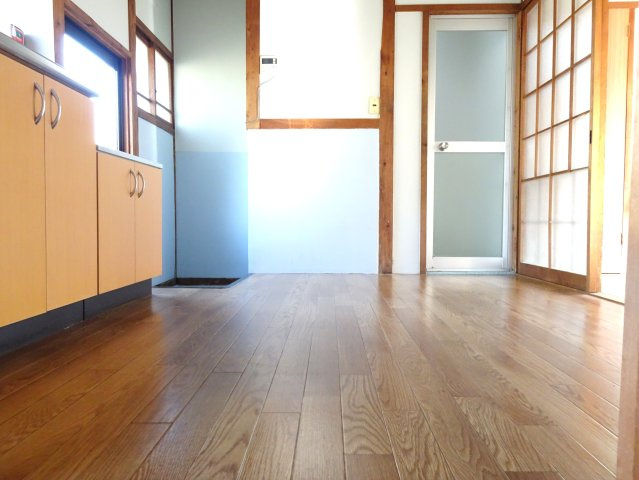 笠縫町貸家のキッチン