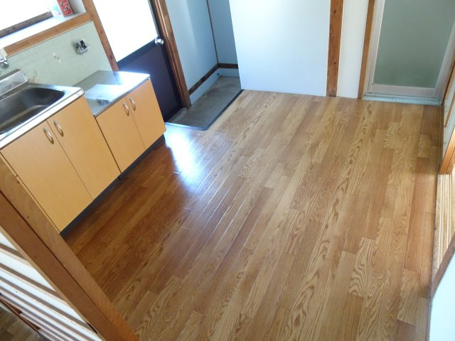 笠縫町貸家の居間・リビング