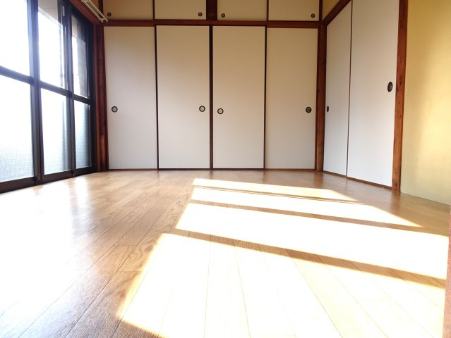 笠縫町貸家の内装