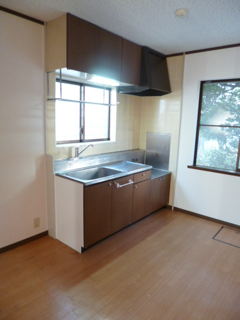 パインハイツの居間・リビング