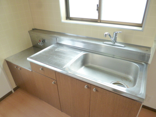 パインハイツのキッチン|☆ガスコンロ2口設置可☆　☆別部屋参照・反転タイプ☆