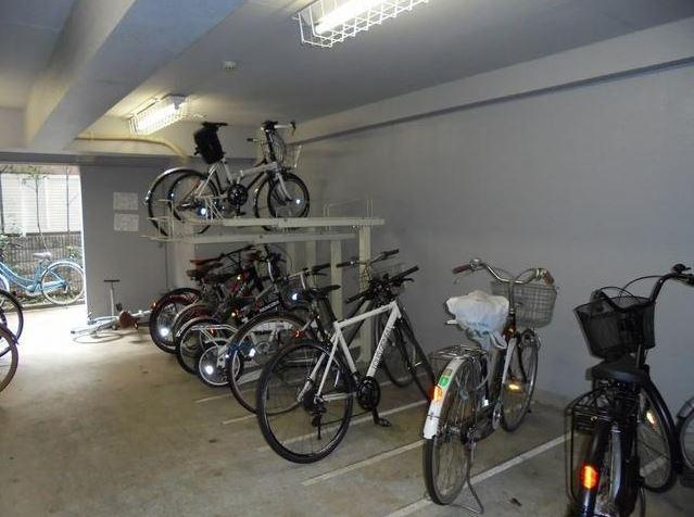 スカイコート文京白山のその他共用部分|駐輪所