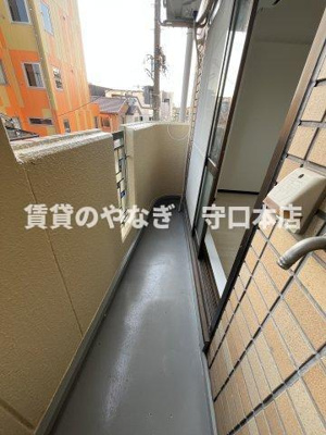 【バルコニー】 | シルクルーム３番館 | バルコニー付きです