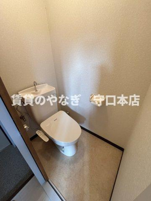 【トイレ】 | シルクルーム３番館 | 清潔感のあるトイレです