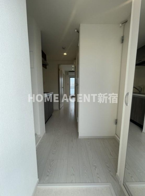 【玄関】 | エクレール芦花公園 | 同仕様写真