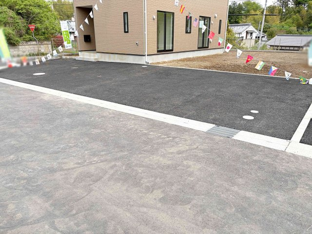 つくば市若森第1　新築戸建て　1号棟の駐車場|カースペースは2台お停めいただけます♪