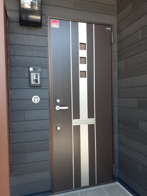 【玄関】 | ポー・チャコット | 玄関