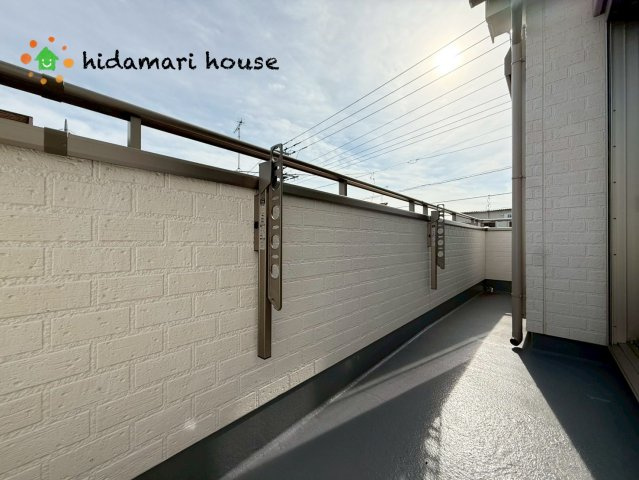 西区佐知川412　新築戸建　ハートフルタウンAのバルコニー