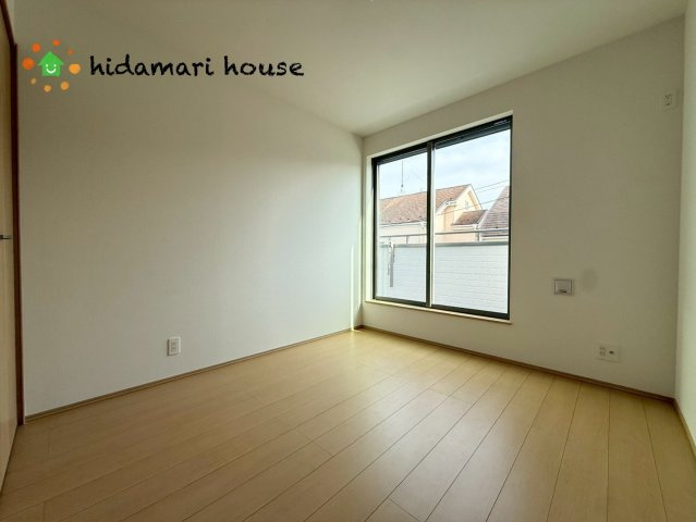 西区佐知川412　新築戸建　ハートフルタウンAの洋室|洋室：5.25帖