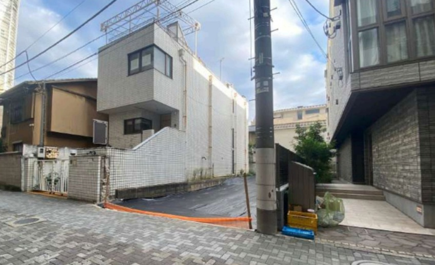 11/27　47800→43800國兼の前面道路含む現地写真