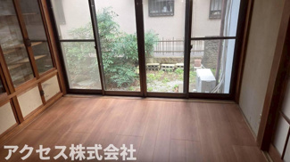 【居間・リビング】