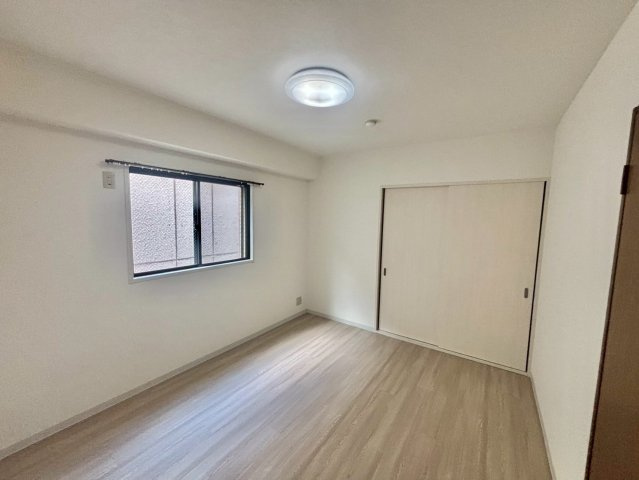 ハイツマエダ2の居間・リビング