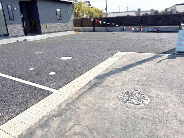 つくば市若森第1　新築戸建て　3号棟の駐車場|カースペースは2台お停めいただけます♪