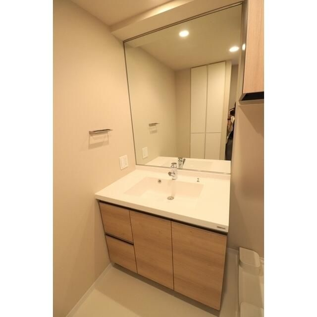 ミュプレ根岸の洗面所