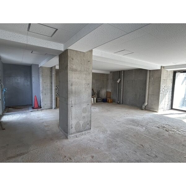 アクセスストリートのロビー