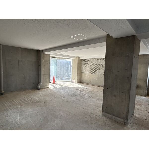 アクセスストリートのロビー