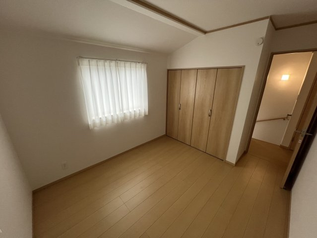 所沢市岩岡の洋室