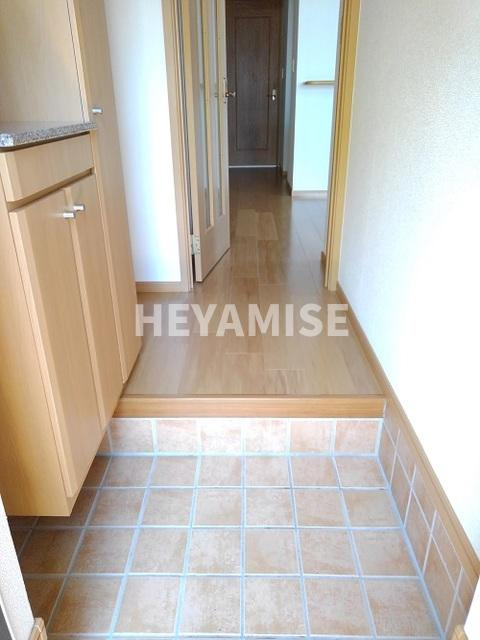 ブライト　ベルBの玄関|※別号室の写真となります※