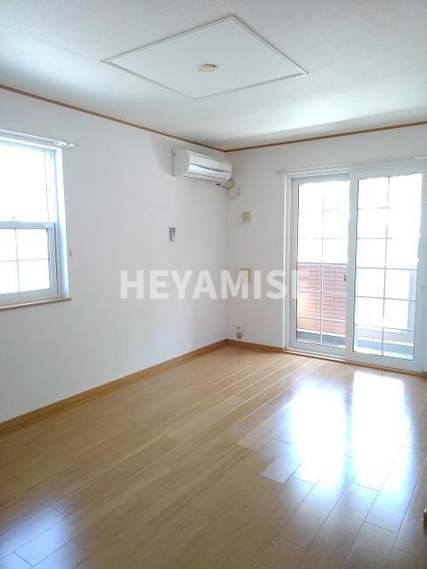 ブライト　ベルBの居間・リビング|※別号室の写真となります※