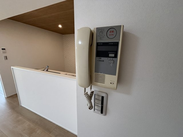 インターフォンです